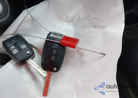 2014 Kia Soul из США, поврежденный, VIN KNDJN2A20E7096695